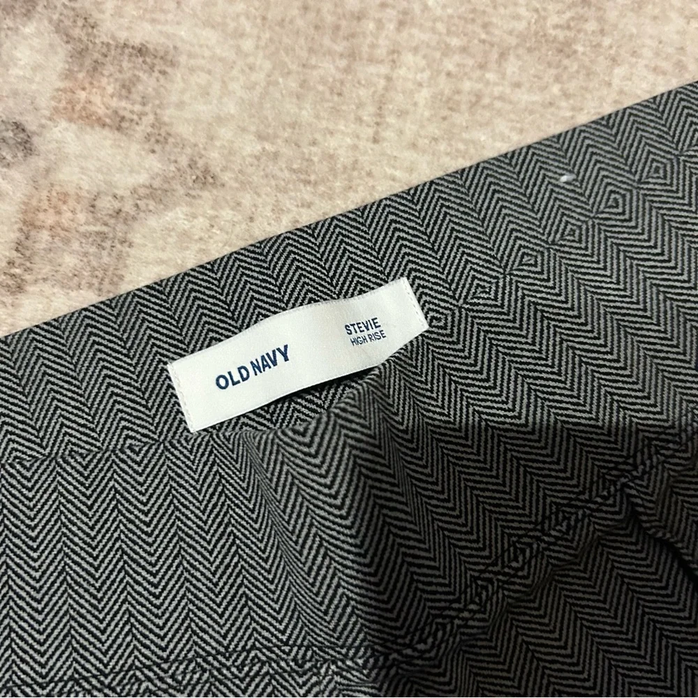 Old Navy Stevie High Rise Gray Herringbone Women's Skinny Fit Pants Size Large